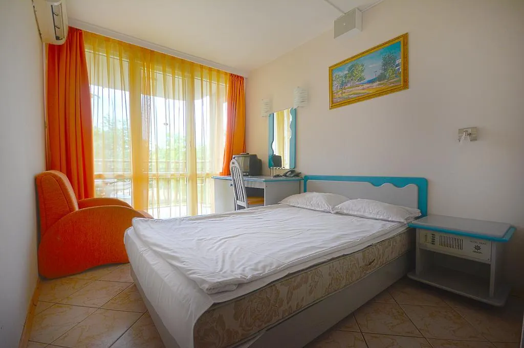 Hotel Iskar & Aquapark Sunny Beach 3*,
